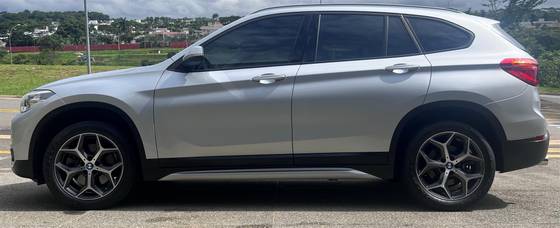 BMW X1 2.0 16V TURBO ACTIVEFLEX SDRIVE20I X-LINE 4P AUTOMÁTICO